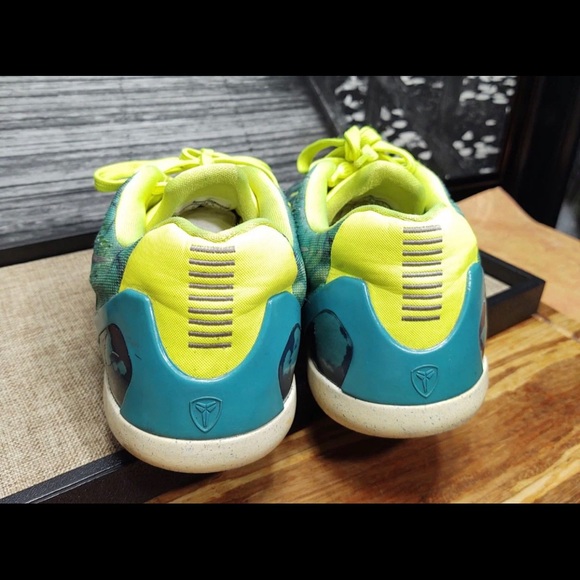 GUC Kobe 9 Easter size 6Y - Picture 2 of 5